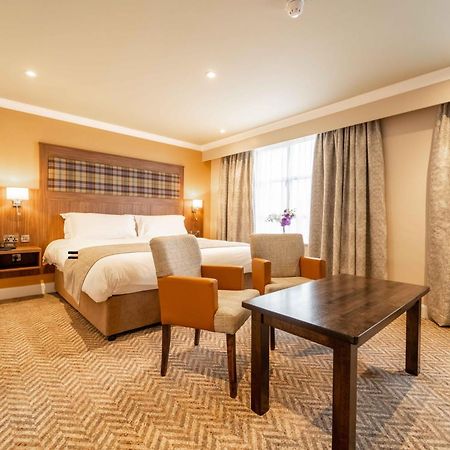 Dillon'S Hotel Летеркени Екстериор снимка