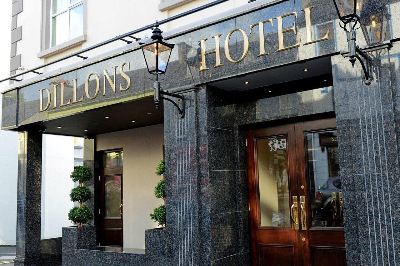 Dillon'S Hotel Летеркени Екстериор снимка