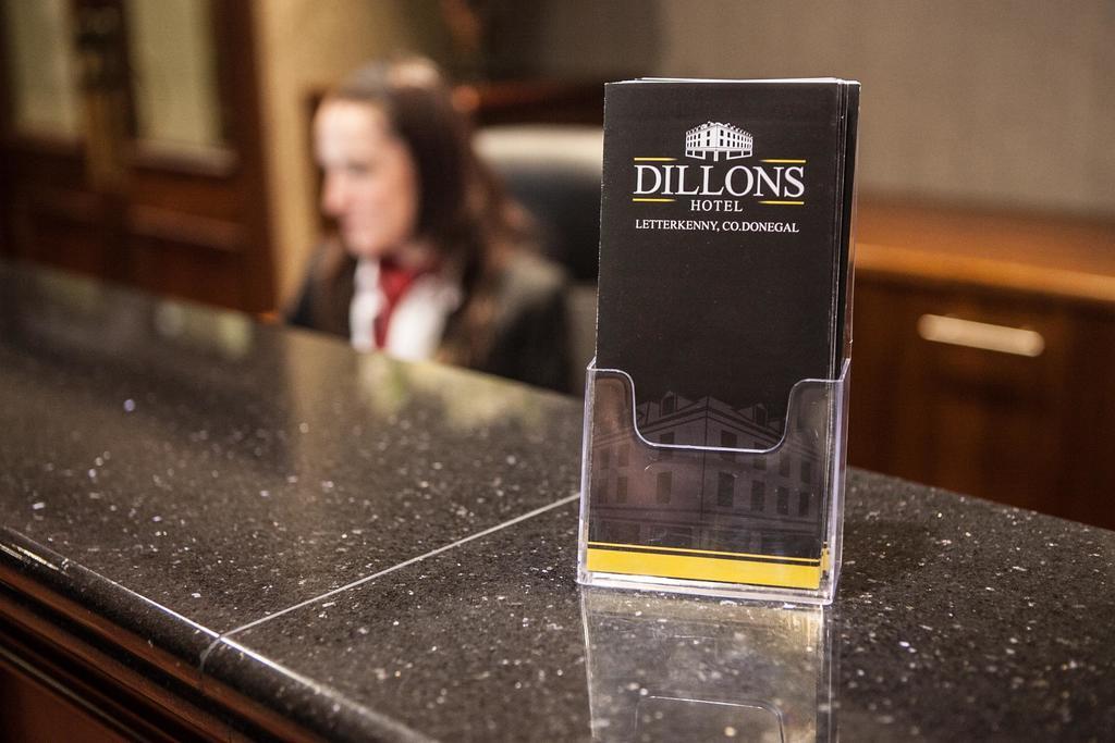 Dillon'S Hotel Летеркени Екстериор снимка